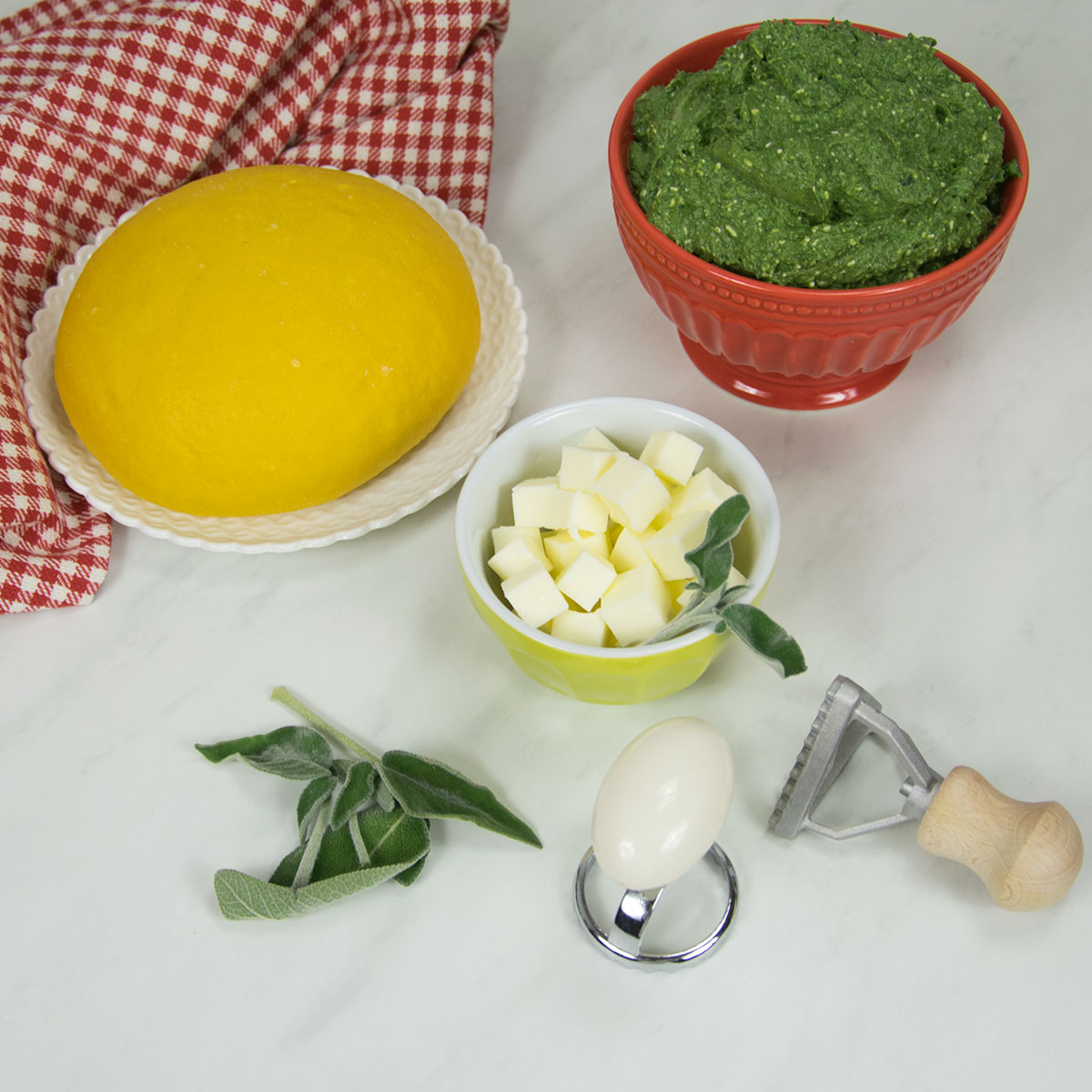 ravioli_ricotta_spinaci_ingredienti