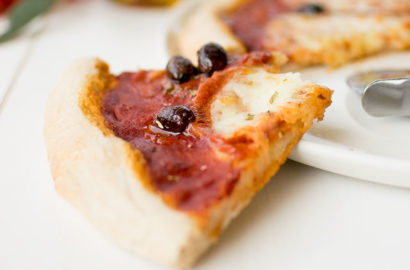pizza_margherita_olive_taggiasche_ricetta_2