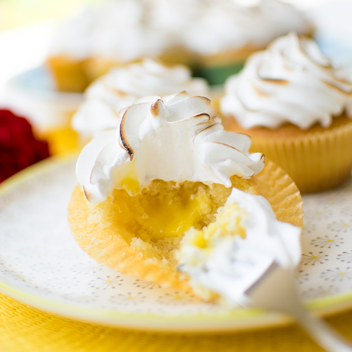 lemon_meringue_cupcakes_ricetta_3
