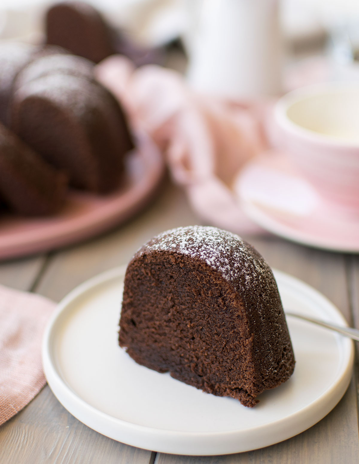 bundt_cake_cioccolato_mandorle_ricetta